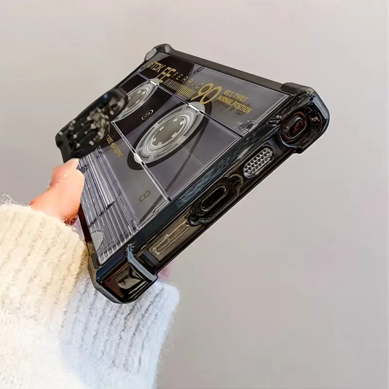 Retro cassette patroon plating - Samsung Galaxy A55 recensie en prijs